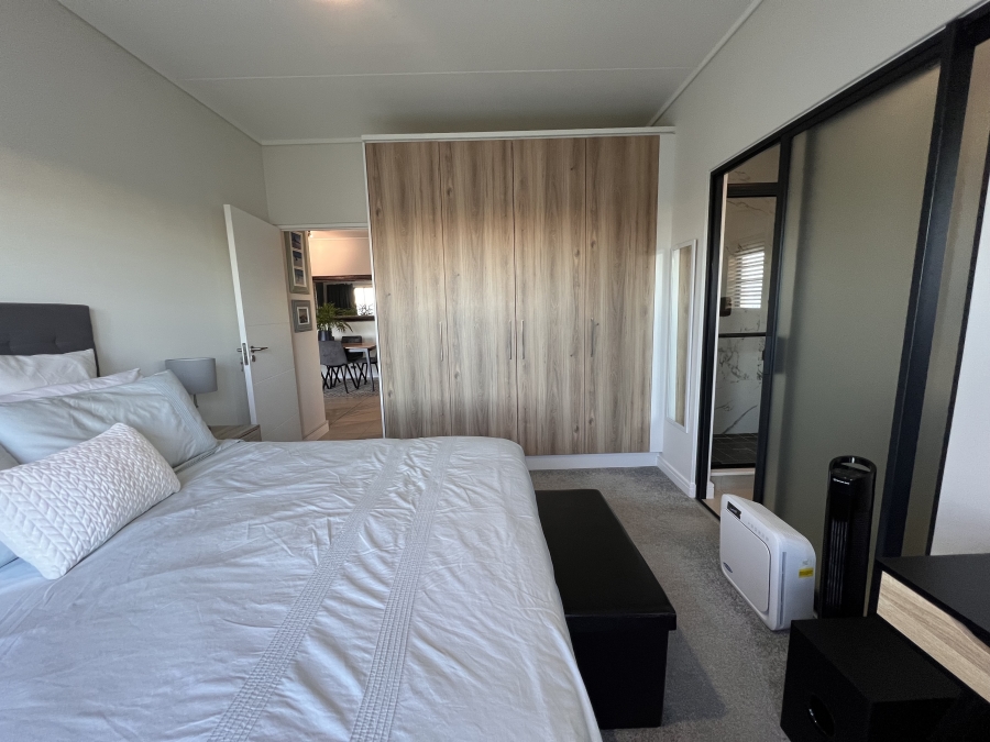 To Let 3 Bedroom Property for Rent in Sandown Western Cape